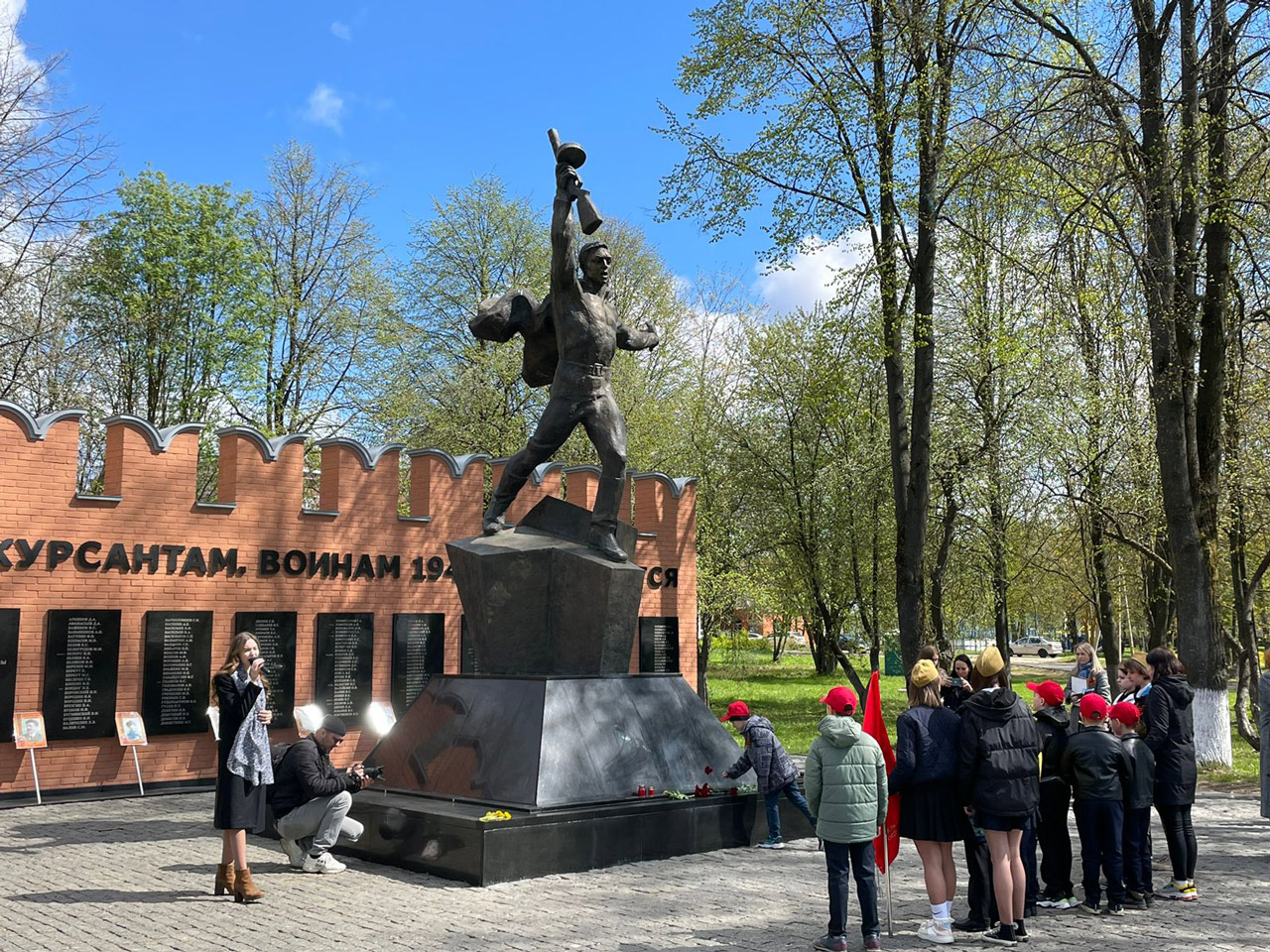 Посещение Мемориального комплекса Кремлевским курсантам 2023 947